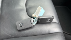 Volvo V40 T2 [122] R DESIGN Edition 5dr Petrol Hatchback